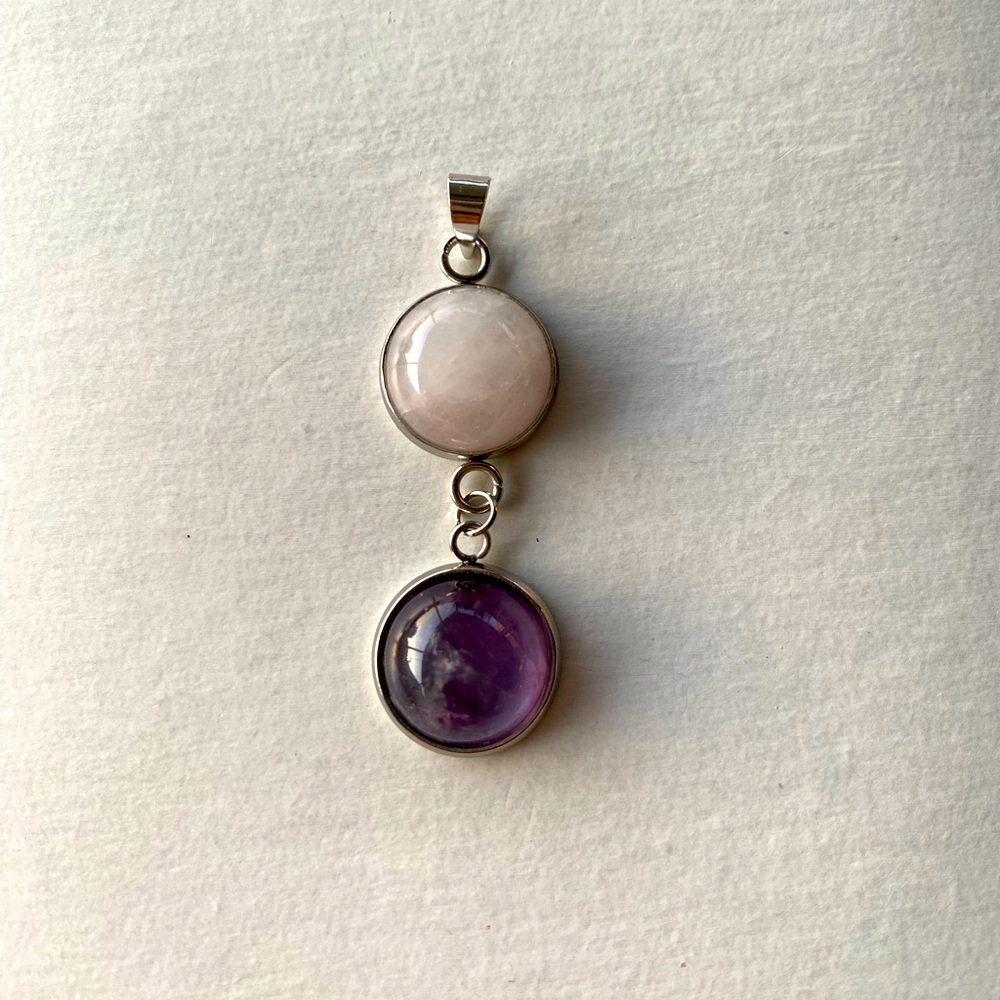 Double round crystal bezel pendant
